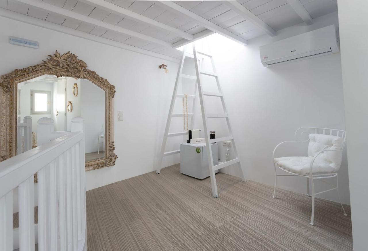 Aniko Suites Chora Mykonos Town Exterior photo