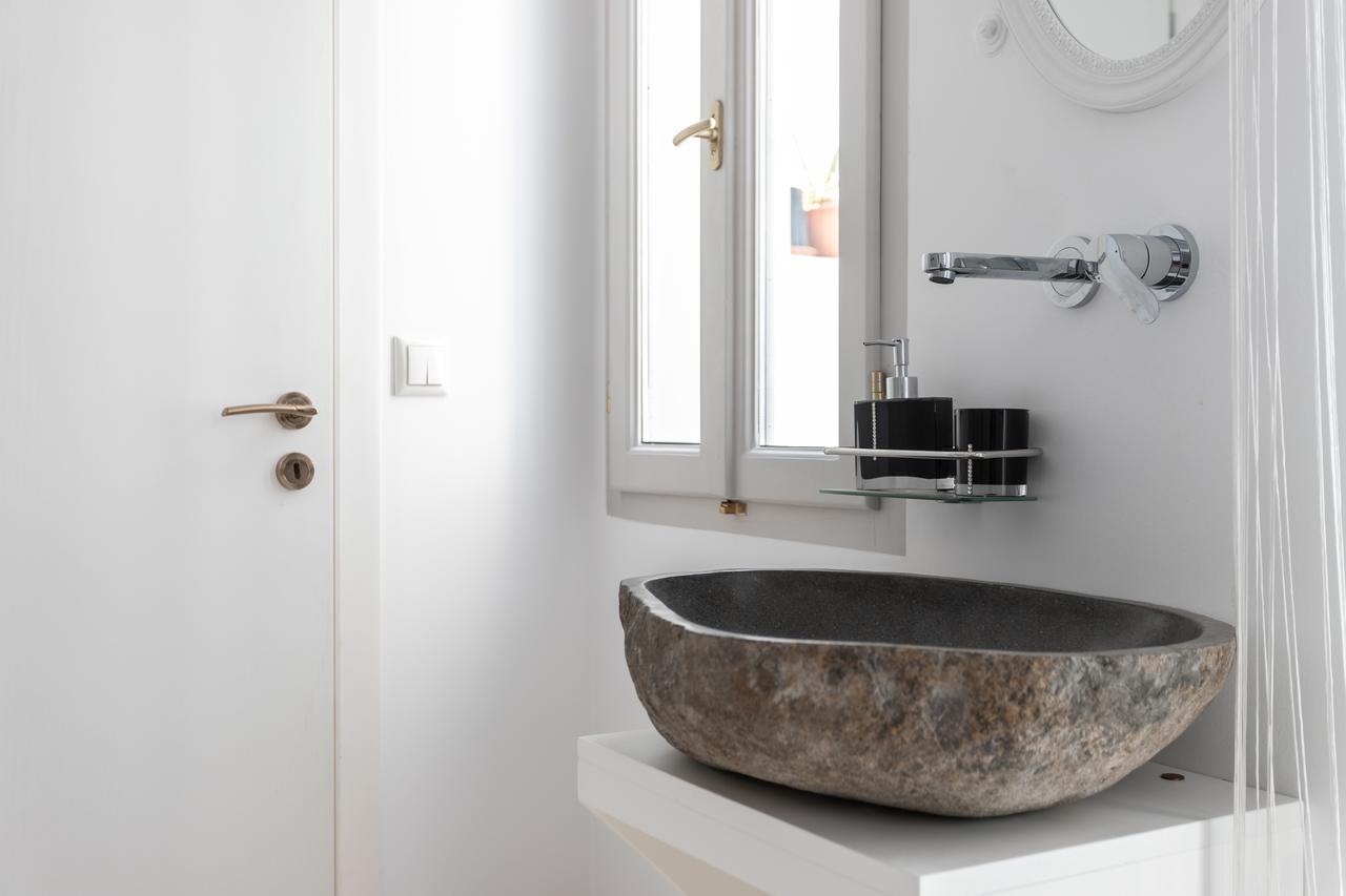 Aniko Suites Chora Mykonos Town Exterior photo