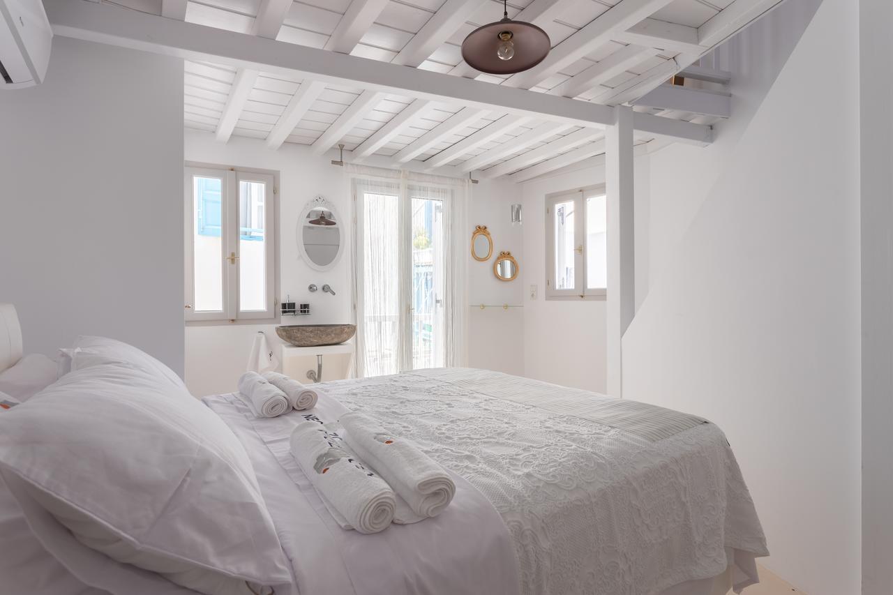 Aniko Suites Chora Mykonos Town Exterior photo